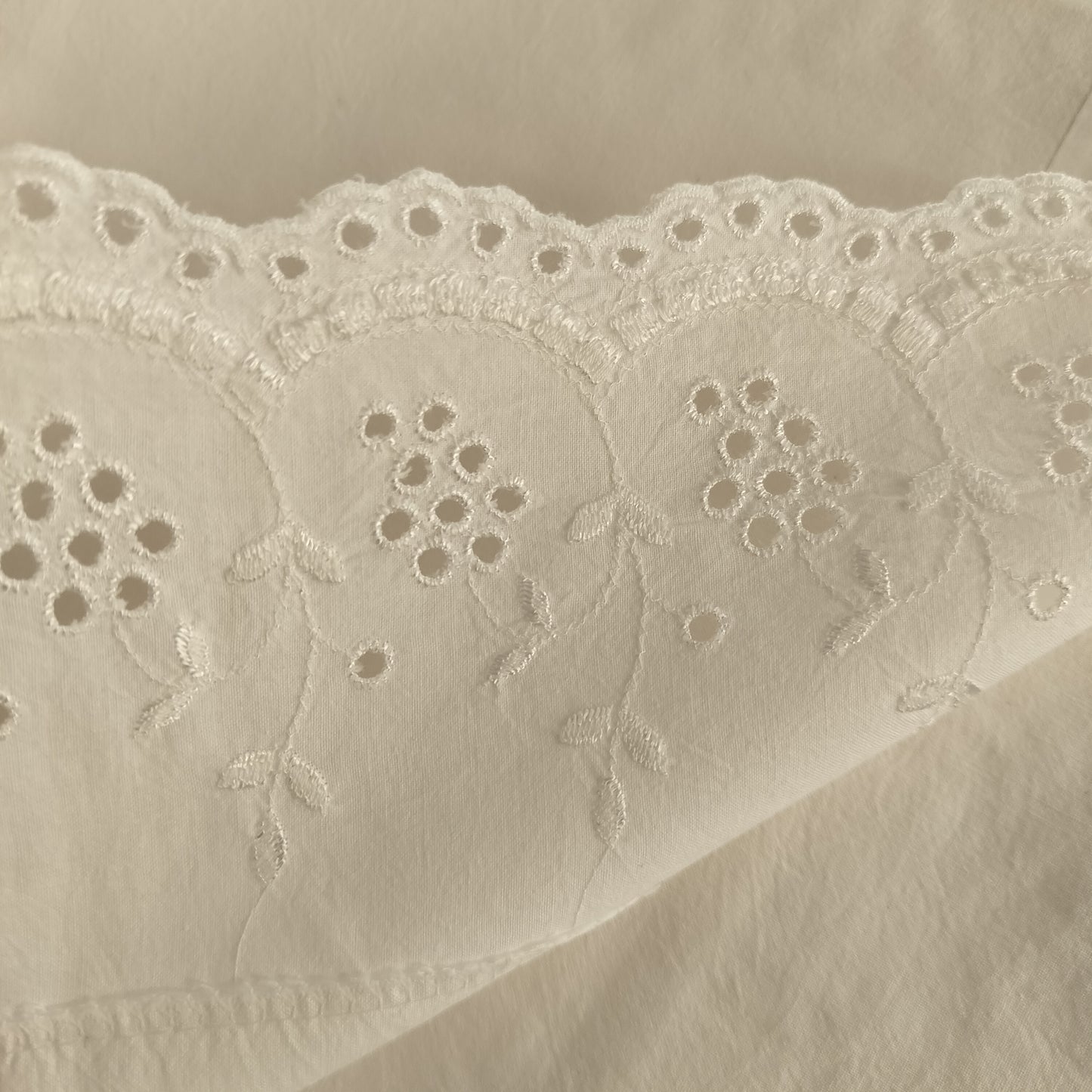 French Coton sheet & pillowcases pair Broderie Anglaise