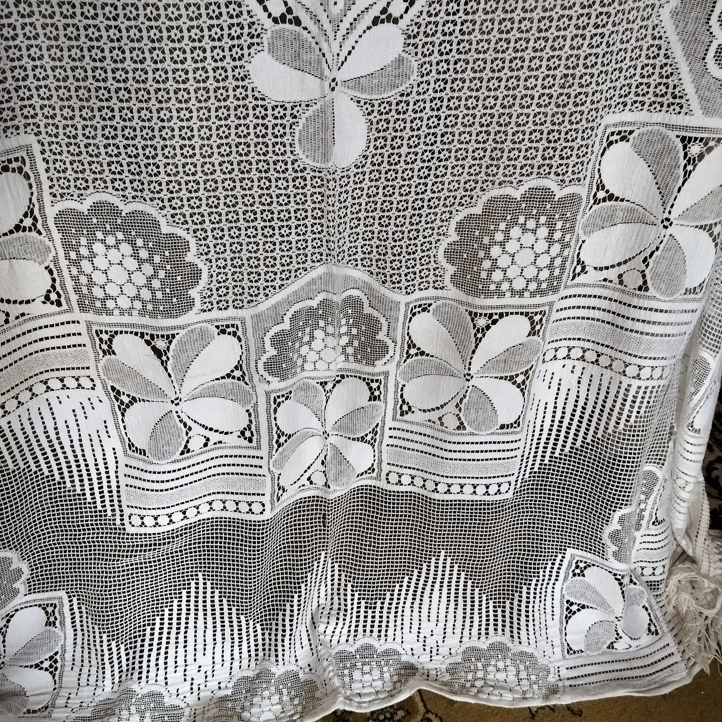 French cotton lace curtain vintage bedspread 220cm x 200cm